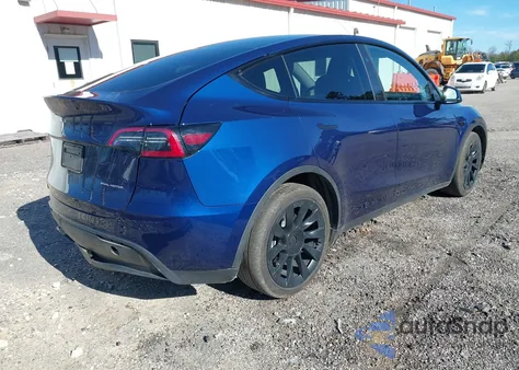 2023 Tesla Model Y Awd/Long Range Dual Motor All-Wheel Drive from USA, damaged, VIN 7SAYGAEE0PF970731